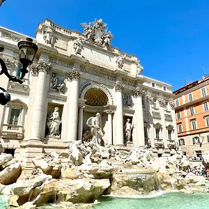 Trevi Romantic Alcova Bed & Breakfast Roma